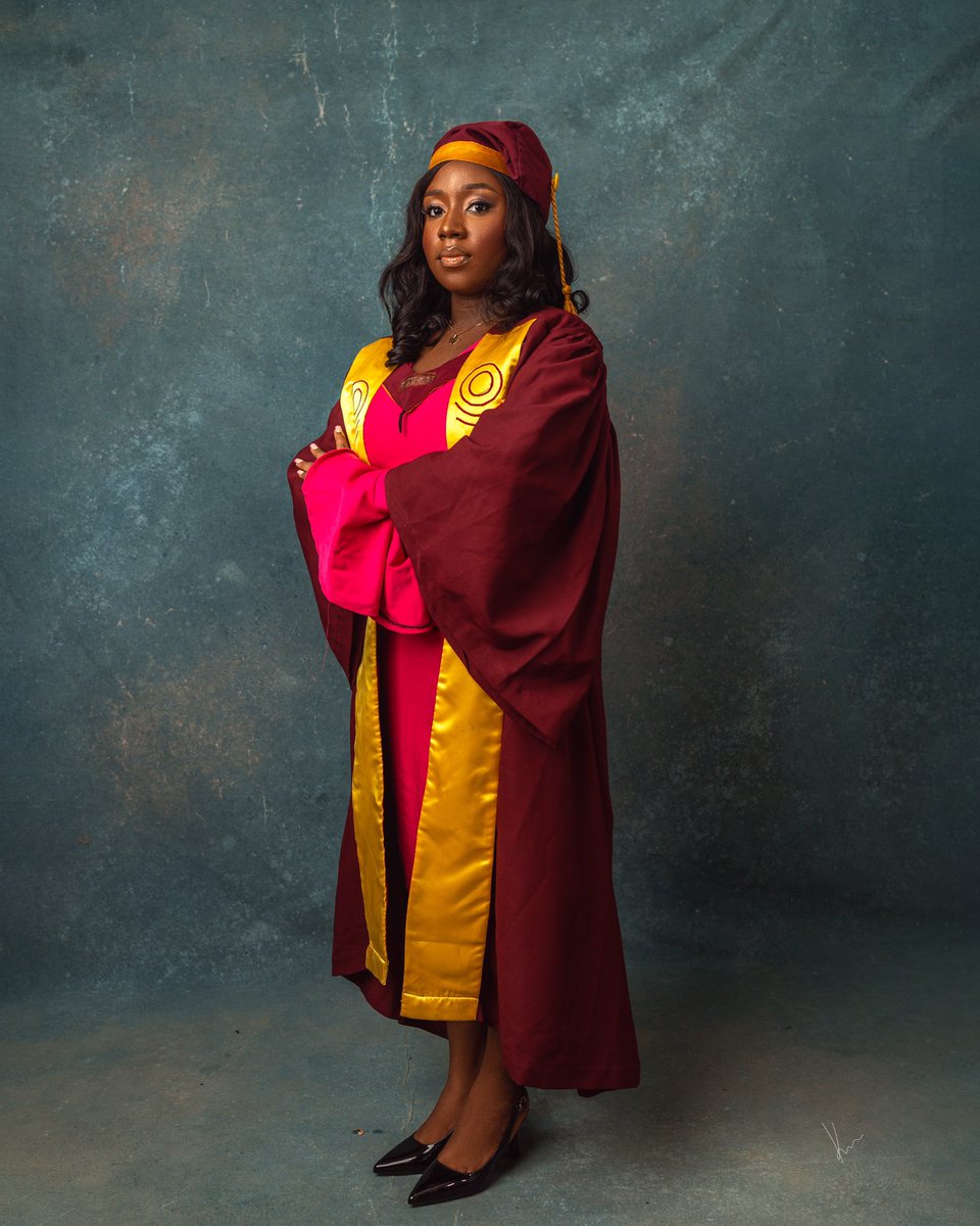 CatherineO__'s tweet photo. BSc. (Hons)  Computer Engineering https://t.co/44lnmCfwLo