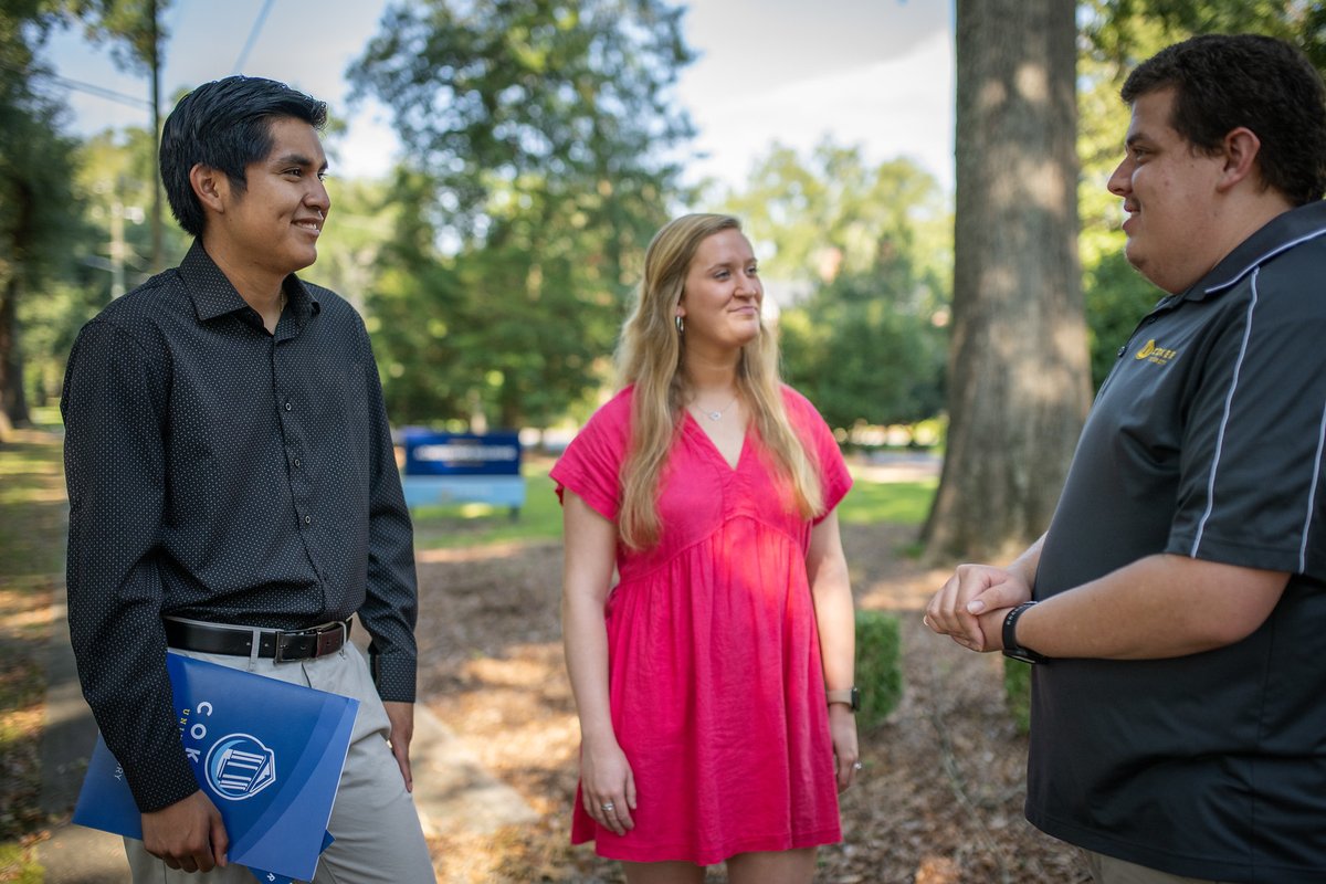 Make sure to schedule a campus visit with one of our current students leading the way around campus.

visitcoker.as.me/schedule.php?a…

#cokeruniversity #cokercobras #HartsvilleSC #cokerpride