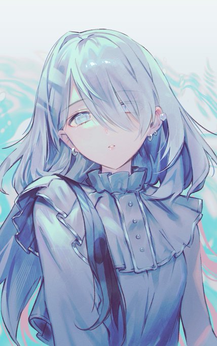✦