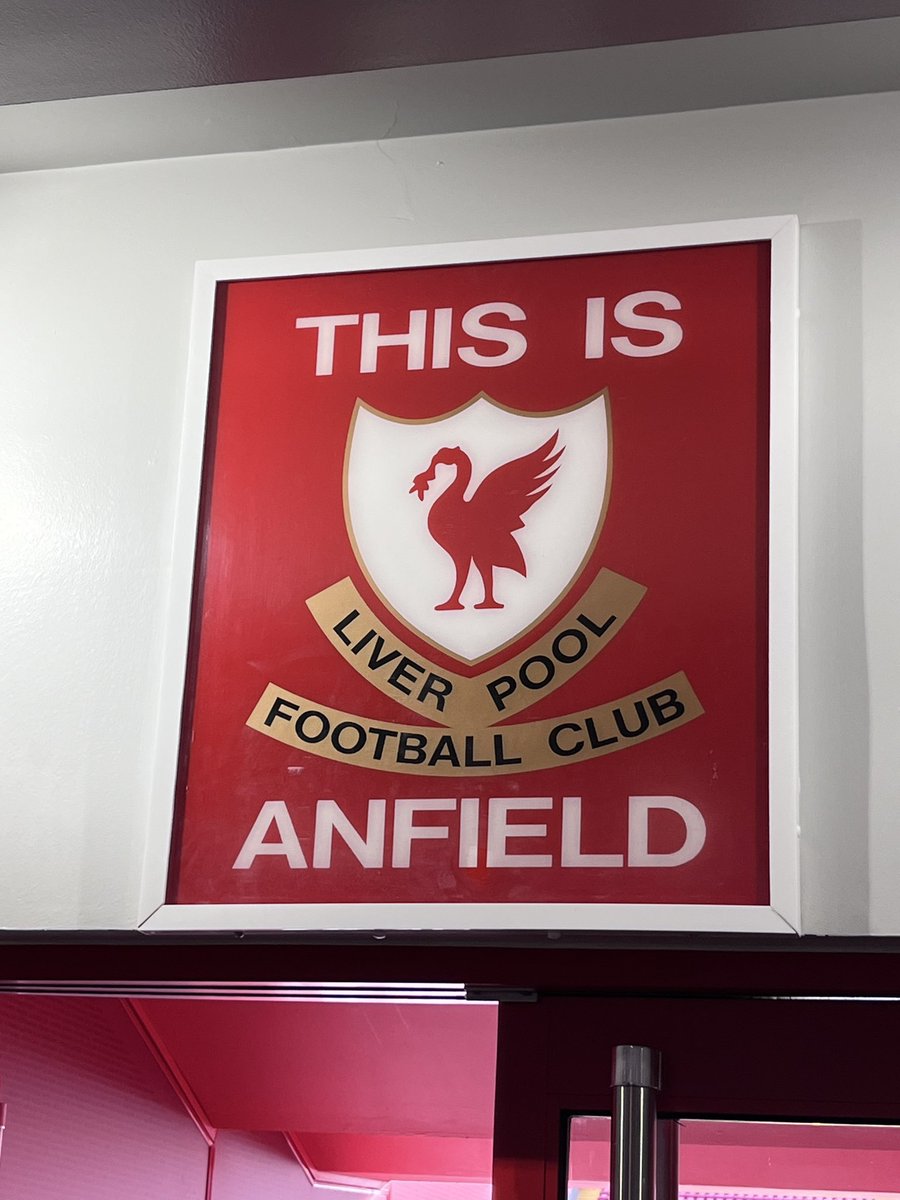 JThornton1414's tweet photo. Thanks to the boys at @LFC for giving us the grand tour!  Cheers! #iLoveThisJob #sglsystem #liverpoolfc #PremierLeague https://t.co/leAppXgWcN
