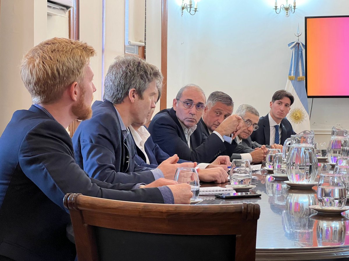 Bolsa de Comercio de Rosario tweet media