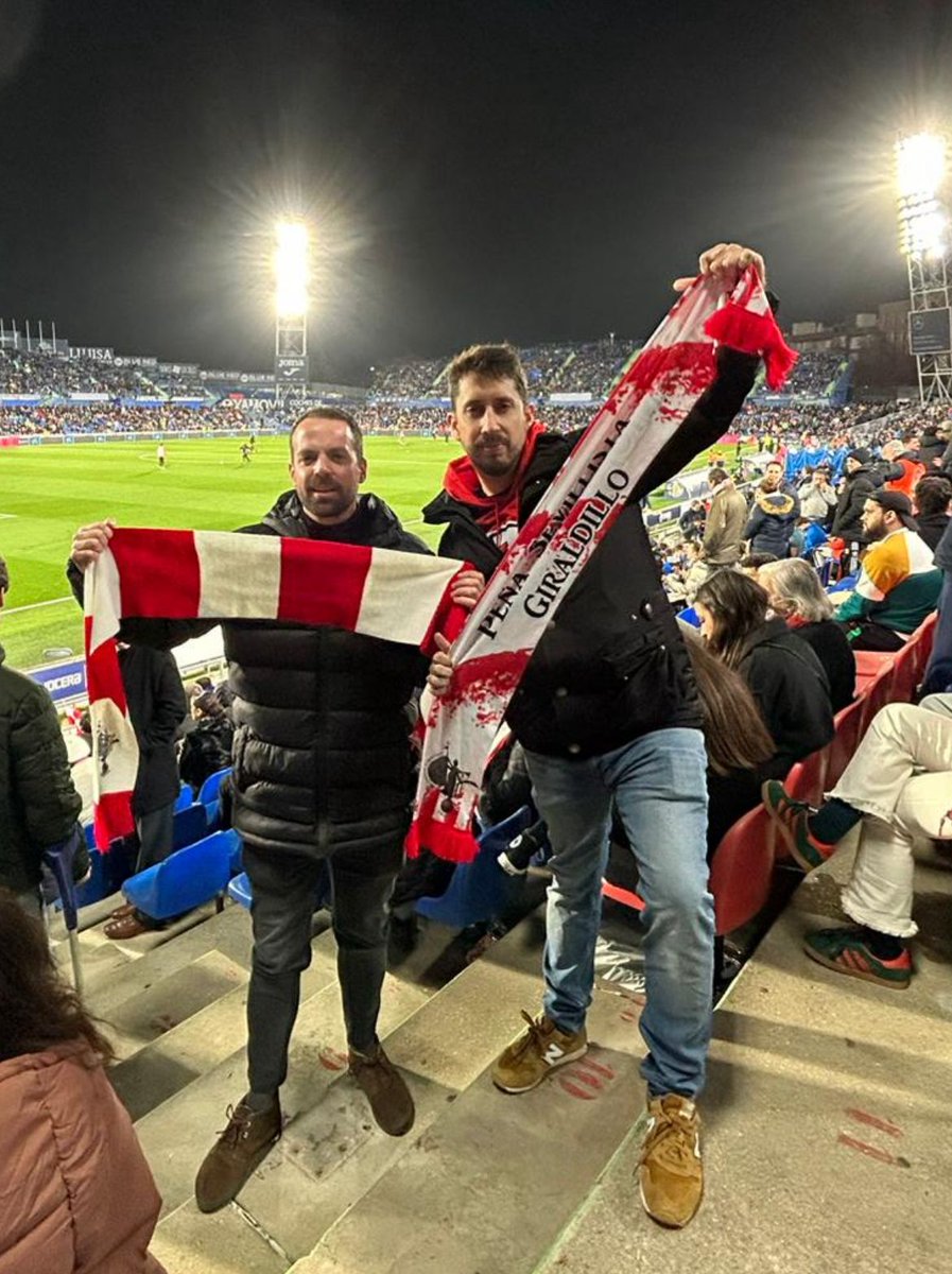 PGiraldillo's tweet photo. Anoche algunos de los nuestros estuvieron presentes en la victoria de nuestro equipo en Getafe. ¡A POR LOS CUARTOS! https://t.co/n8NjxDUXkS