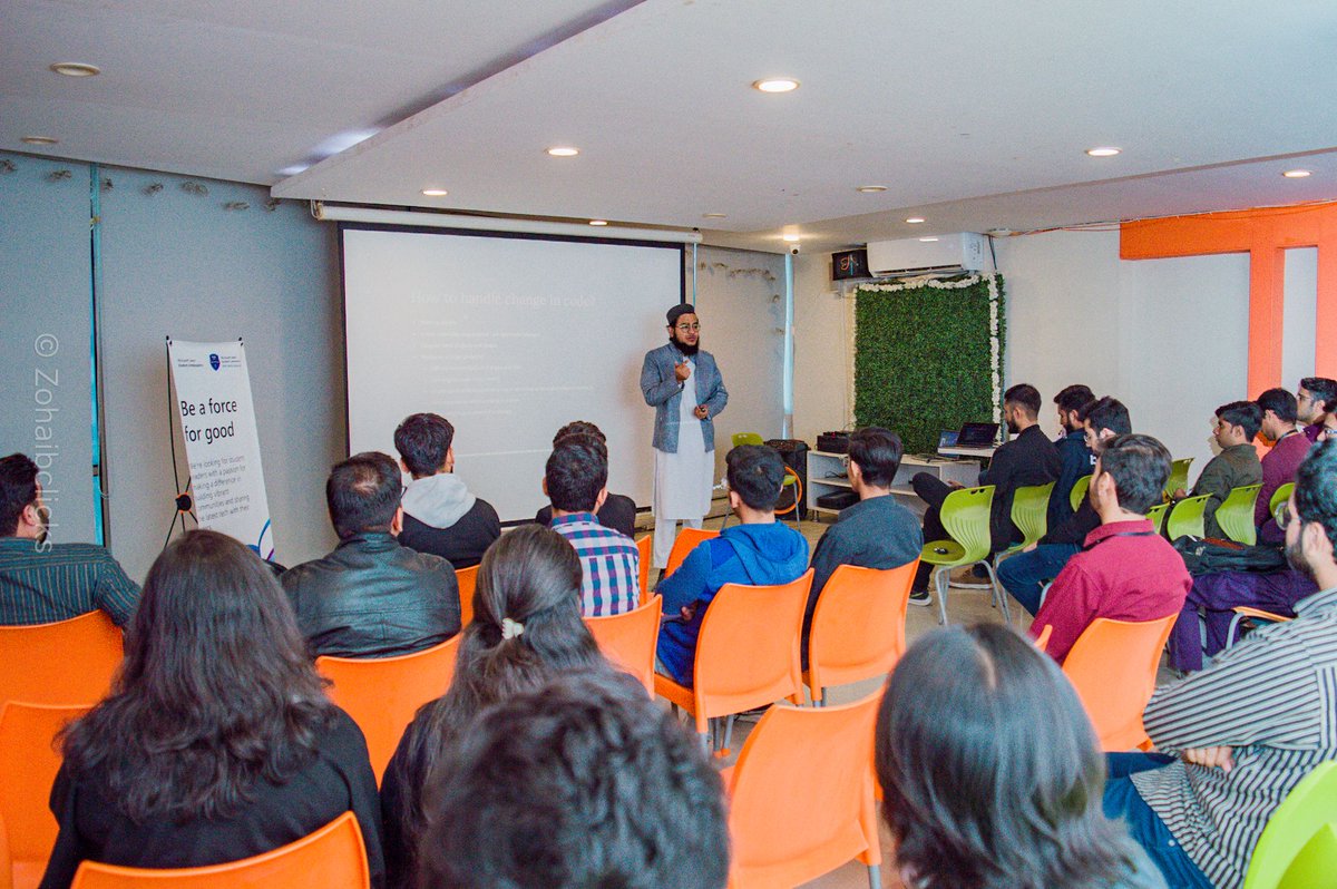 CodeAshing's tweet image. 🚀 Had a blast at the GitVerse Series! 📷 Shared insights on the power of Git and @github  in the tech industry and strategies to secure a job through open source Let&apos;s keep the conversation going - feel free to connect! 📷#TechTalks #OpenSource #GitHub #CareerInsights 📷🌟