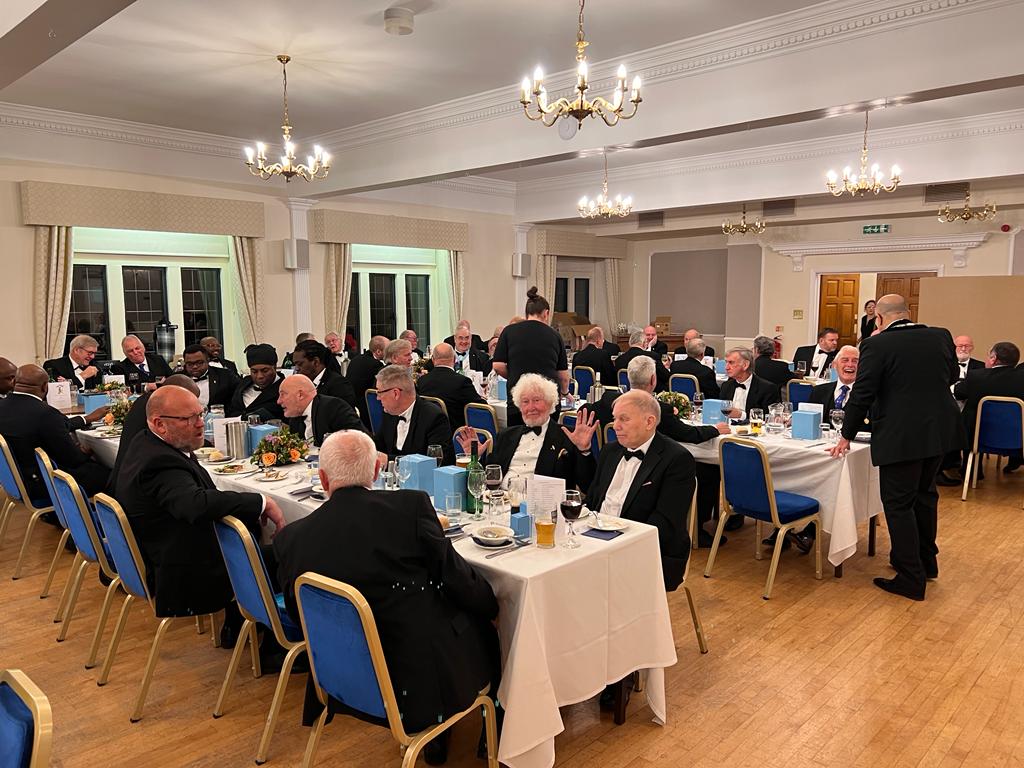 St James's Lodge tweet media