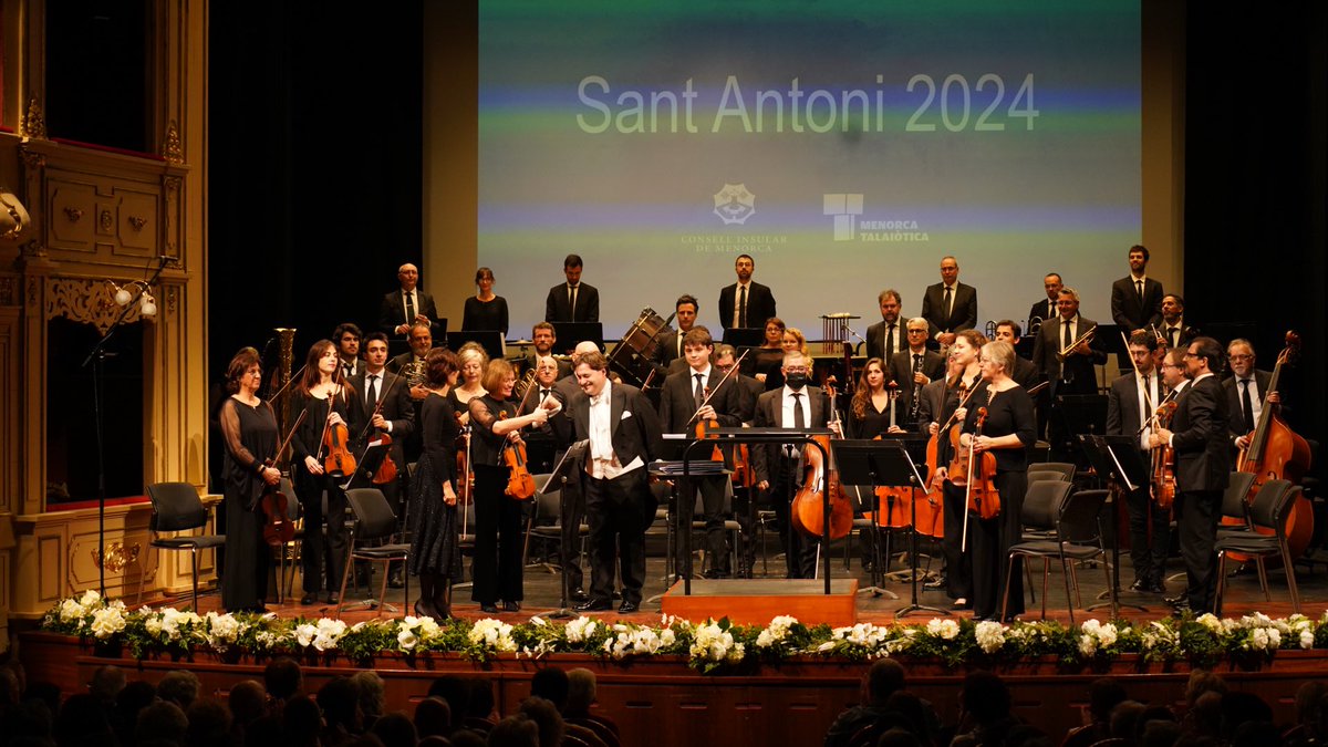 Gràcies a tots per la increïble energia en el concert d'aquesta nit al <a href="/TPMao/">Teatre Principal Maó</a> ! 
🎶Repetim demà, 18 de gener al <a href="/teatreprincipal/">Teatre Principal de Palma</a>, a les 20 h 
🎟️Entrades: teatreprincipal.koobin.com/index.php?acti…