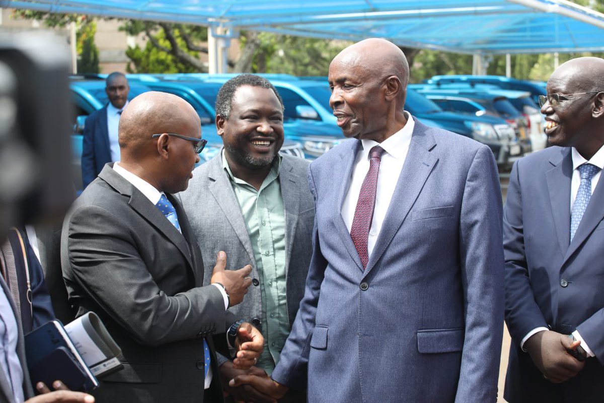KennedyOdede's tweet photo. SHOFCO is proud to partner with KCB Foundation to support the needy in their high school education. The official launch was led by CS of education Hon. Ezekiel Machogu, accompanied by PS of education Dr. Belio Kipsang. I want to thank CEO of KCB, Paul Russo for the invitation. https://t.co/8NILLilGu7