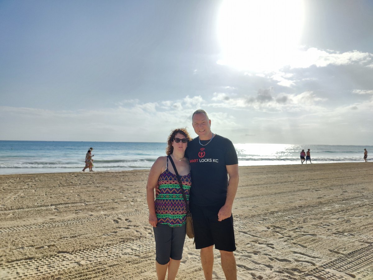 Celebrating my 55th birthday, surrounded by love and laughter at Dreams Riviera Cancun with Allie. 🎉🌴 Grateful for another year of unforgettable moments.

 #55AndThriving 
#BirthdayJoy 
#DreamsRivieraCancun 
#CelebratingLife