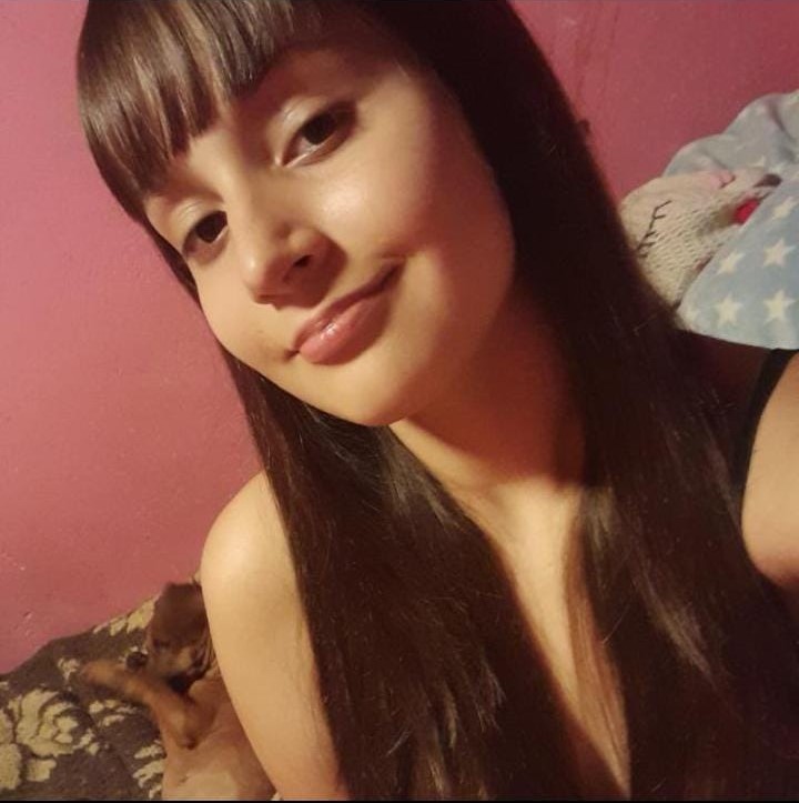 #URGENTE BÚSQUEDA EN TIEMPO REAL #CHACO
PEDIMOS MÁXIMA DIFUSIÓN🙏
Candela Jazmín Tomaszuyk tiene 12 años, desapareció el 17/1 en #Resistencia, Chaco. Es delgada, altura 1,67. Vestía top azul, short de jean azul, ojotas negras y medias grises. Avisar #Urgente ☎️3624473640, o 911