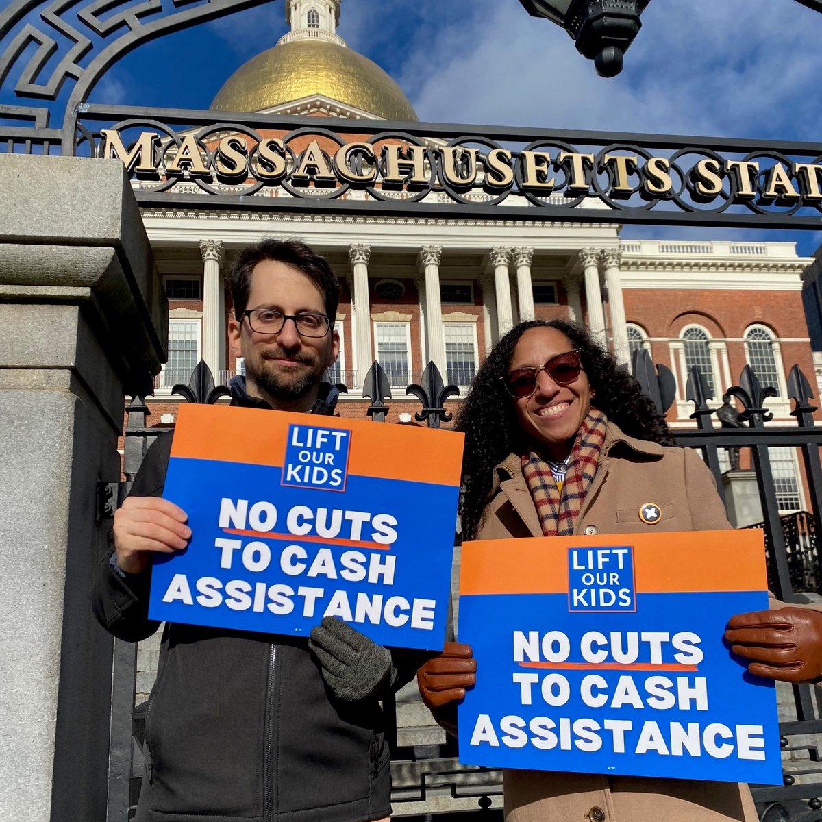 When we invest in families with direct cash assistance, they are better able to meet basic needs including food. Project Bread supports measures to maintain & increase funding for state & federal assistance programs, including @LiftOurKidsMA! #PovertyIsAPolicyChoice #mapoli