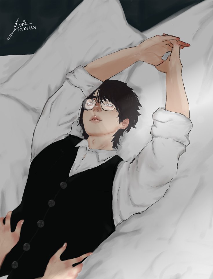 tonhaoexe's tweet photo. whose hand is this? 😋

#Lostinthecloud @paskim #skylarlostinthecloud https://t.co/Yu6nrNBGkS