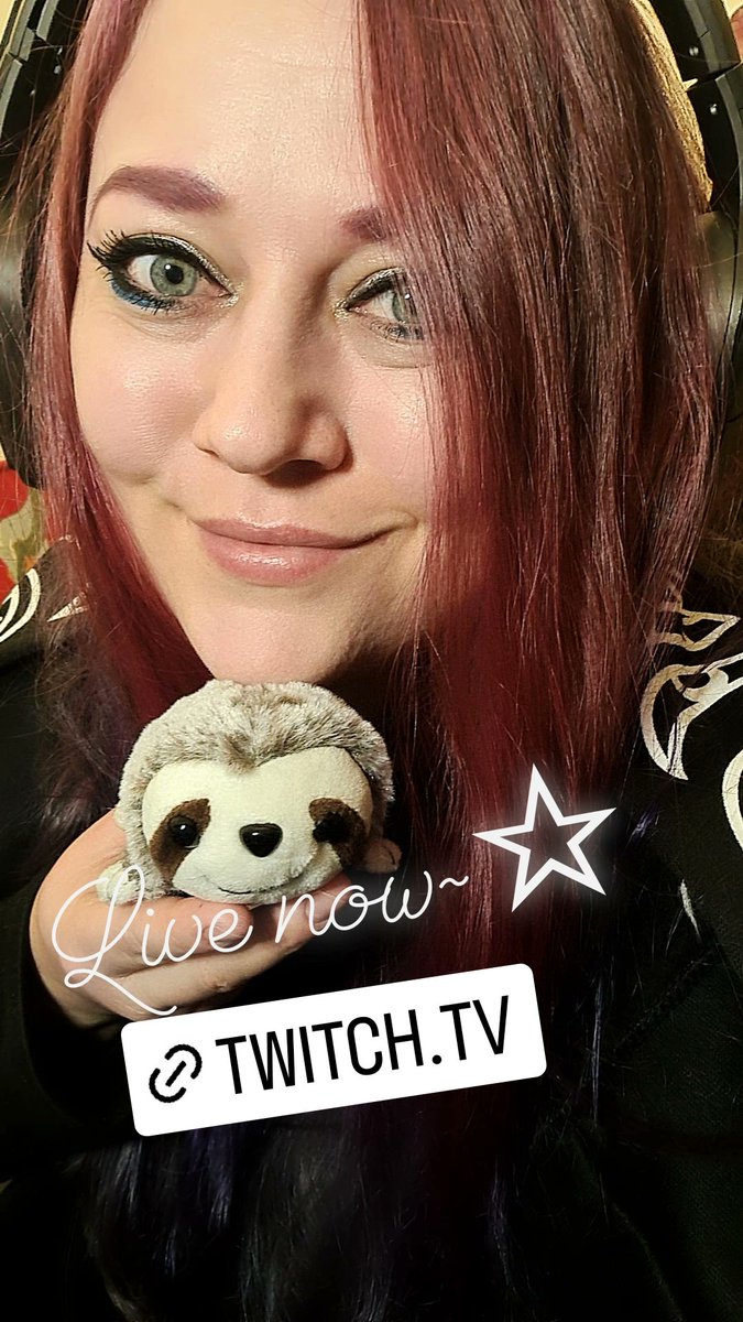 ClumsyMomoro π’π (@clumsymomoro) on Twitter photo LIVE NOW~β 
twitch.tv/clumsymomoro 
#twitchstreamer #metalhead LIVE NOW~β 
twitch.tv/clumsymomoro 
#twitchstreamer #metalhead