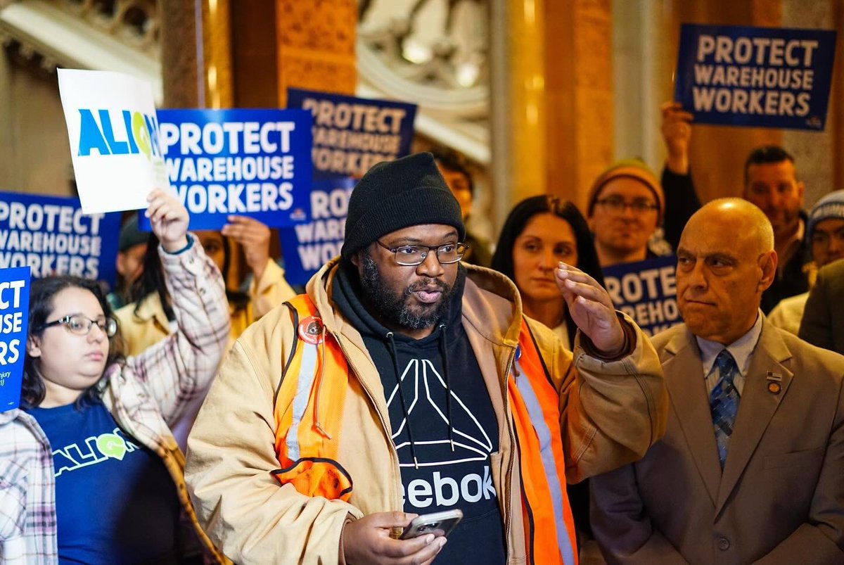 ALIGNny's tweet photo. We’re in Albany today fighting for $5 million in the NYS budget to implement the Warehouse Worker Injury Reduction Act!

It’s time we protect workers and make this growing industry sustainable:
✅ Better job design &amp; ergonomics
✅ Safety standards, training 
✅ Strong enforcement https://t.co/cEELCm3UBD