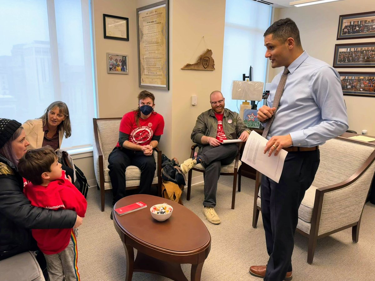 United Campus Workers at Virginia Tech tweet media