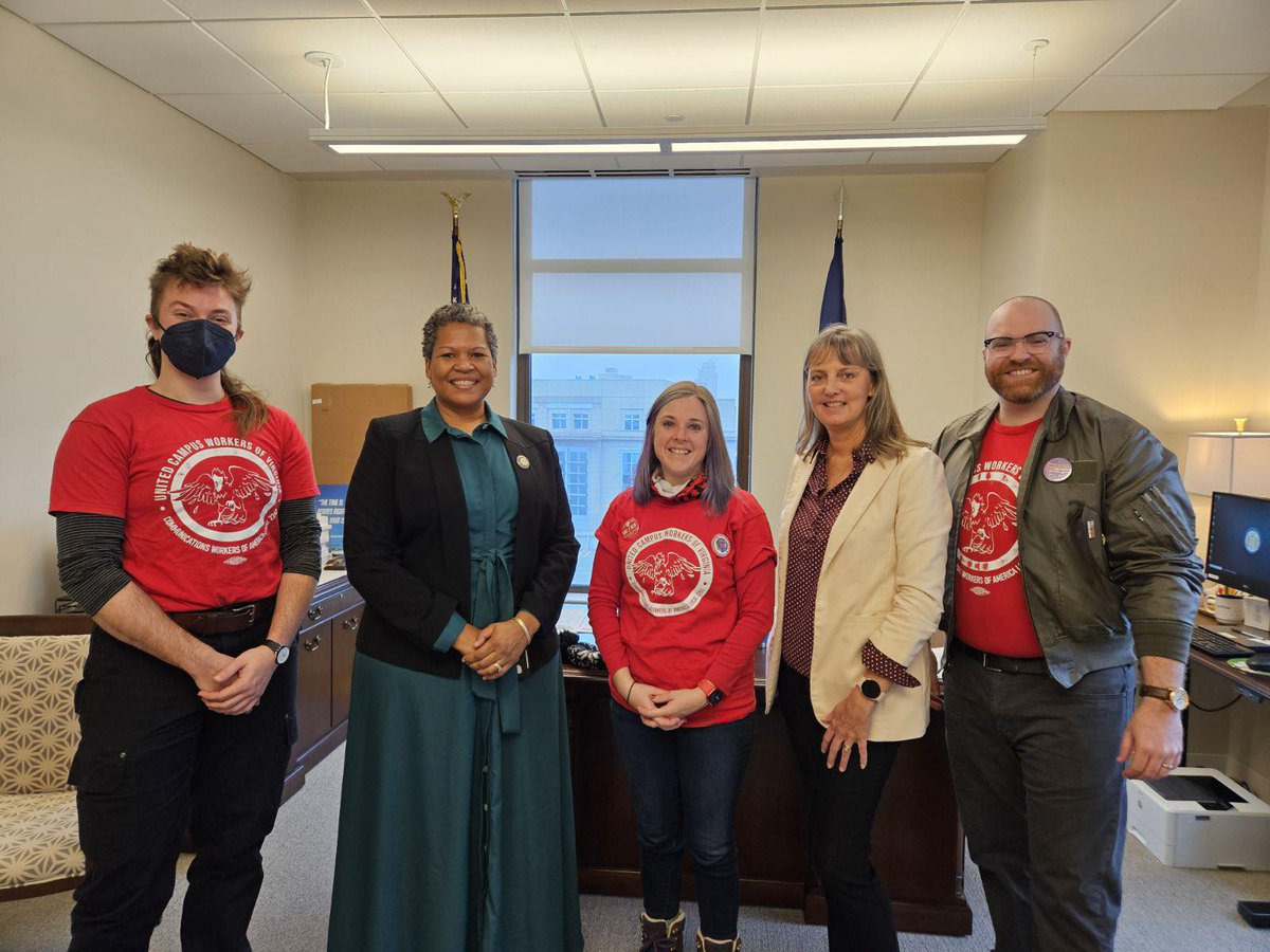 United Campus Workers at Virginia Tech (@vtcampusworkers) on Twitter photo Happy Lobby Day! We had conversations supporting early childhood care funding and collective bargaining with Delegates and Senators, including <a href="/Sam_Rasoul/">Sam Rasoul 🍉</a>, @MichelleforVA10, and <a href="/DavidBulova/">David Bulova</a>!
Let's make the commonwealth better for all workers together: ucwva.org/get-involved/ Happy Lobby Day! We had conversations supporting early childhood care funding and collective bargaining with Delegates and Senators, including <a href="/Sam_Rasoul/">Sam Rasoul 🍉</a>, @MichelleforVA10, and <a href="/DavidBulova/">David Bulova</a>!
Let's make the commonwealth better for all workers together: ucwva.org/get-involved/