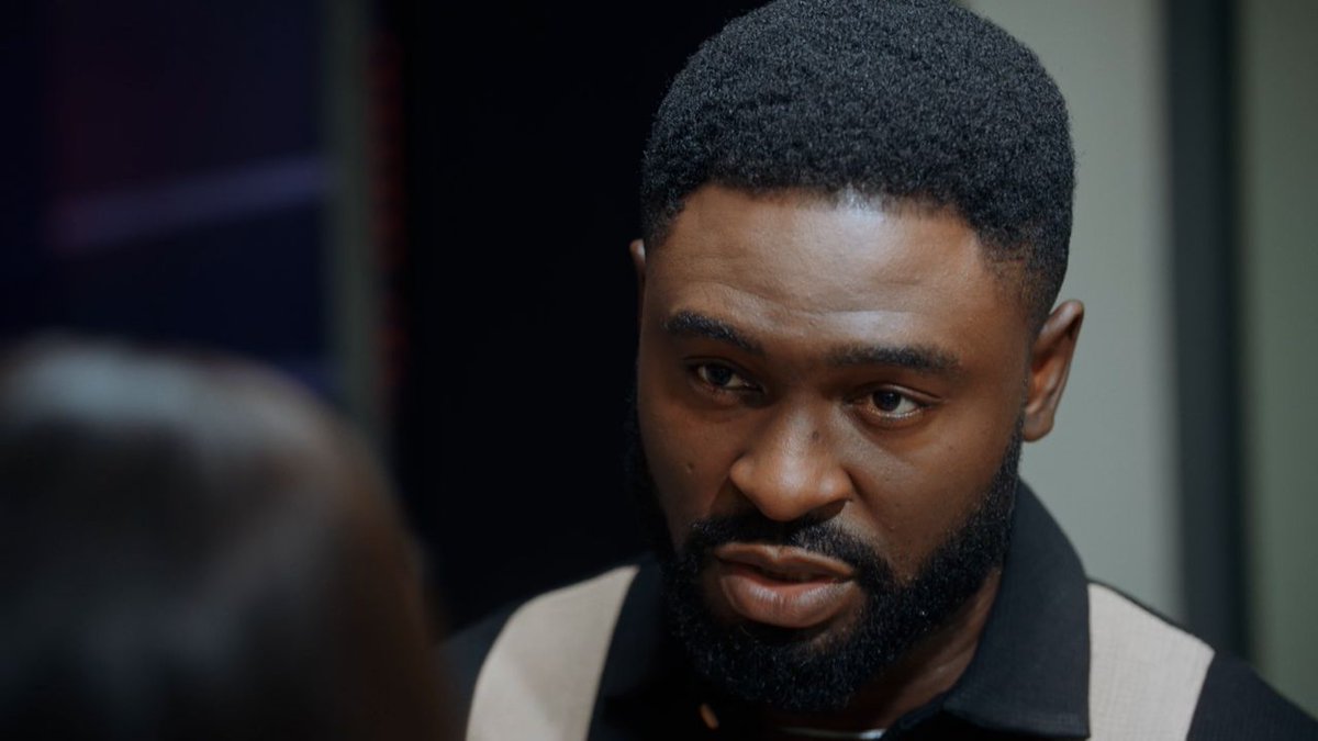 neker17's tweet image. Again, the way Dozie looks at Tamara... Oh, sweet sassafras! #AMUnscripted