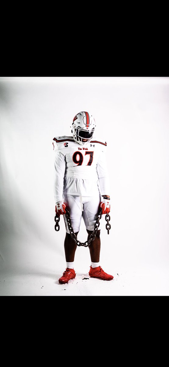 #AGTG After a great phone call with <a href="/Coach_Gardiner/">Steve Gardiner</a> I am blessed to have received a D1 offer from <a href="/GWUFootball/">Gardner-Webb Football</a>