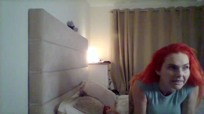 Roxi Keogh is live now! https://t.co/Syp7LgDKhC https://t.co/xNIL6V9mcs