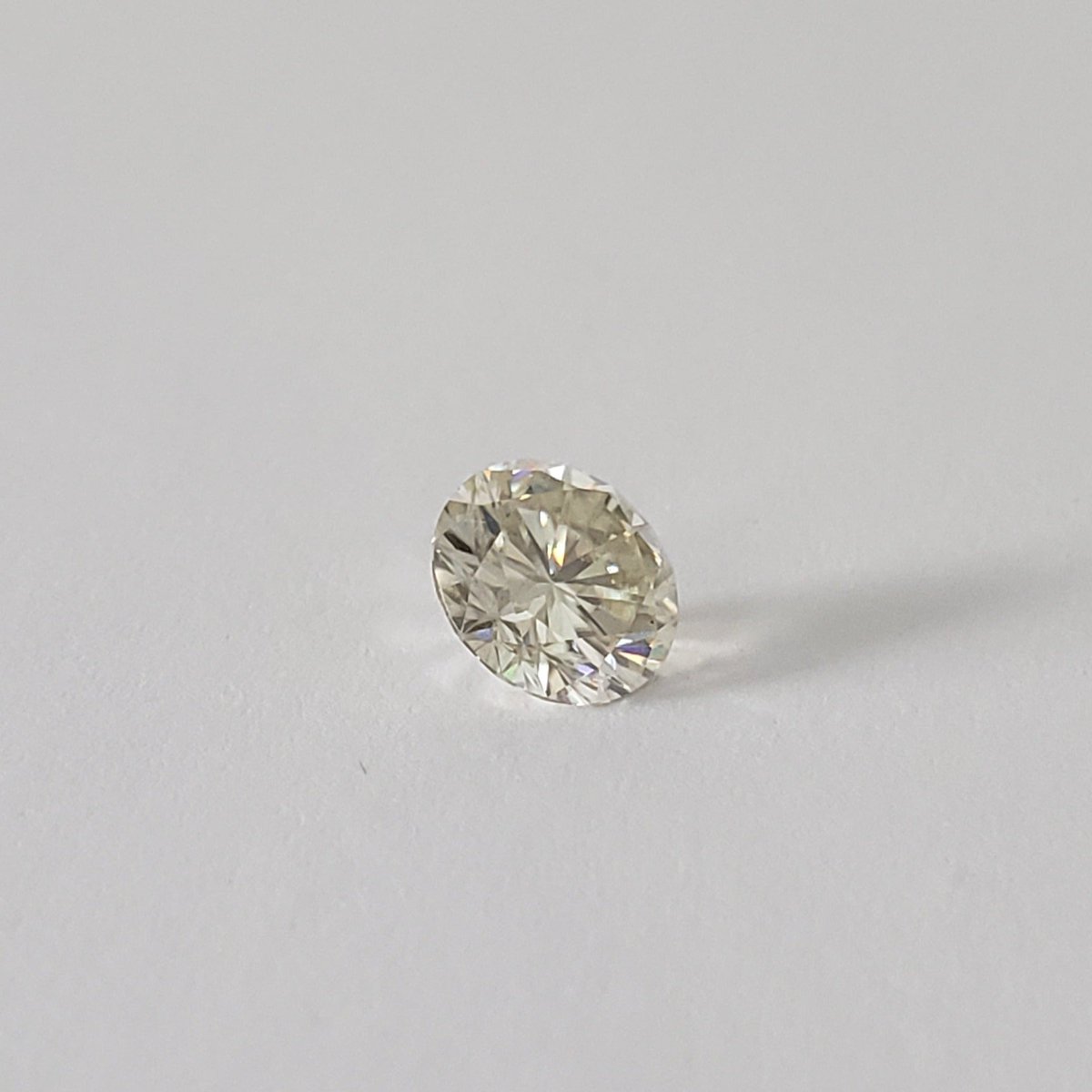 CanagemDotCom's tweet image. Moissanite | Round Diamond Cut | White | 7mm 
presented by Canagem.com 

Visit canagem.com/products/moiss…

#DiamondReplacement #DiamondAlternative
