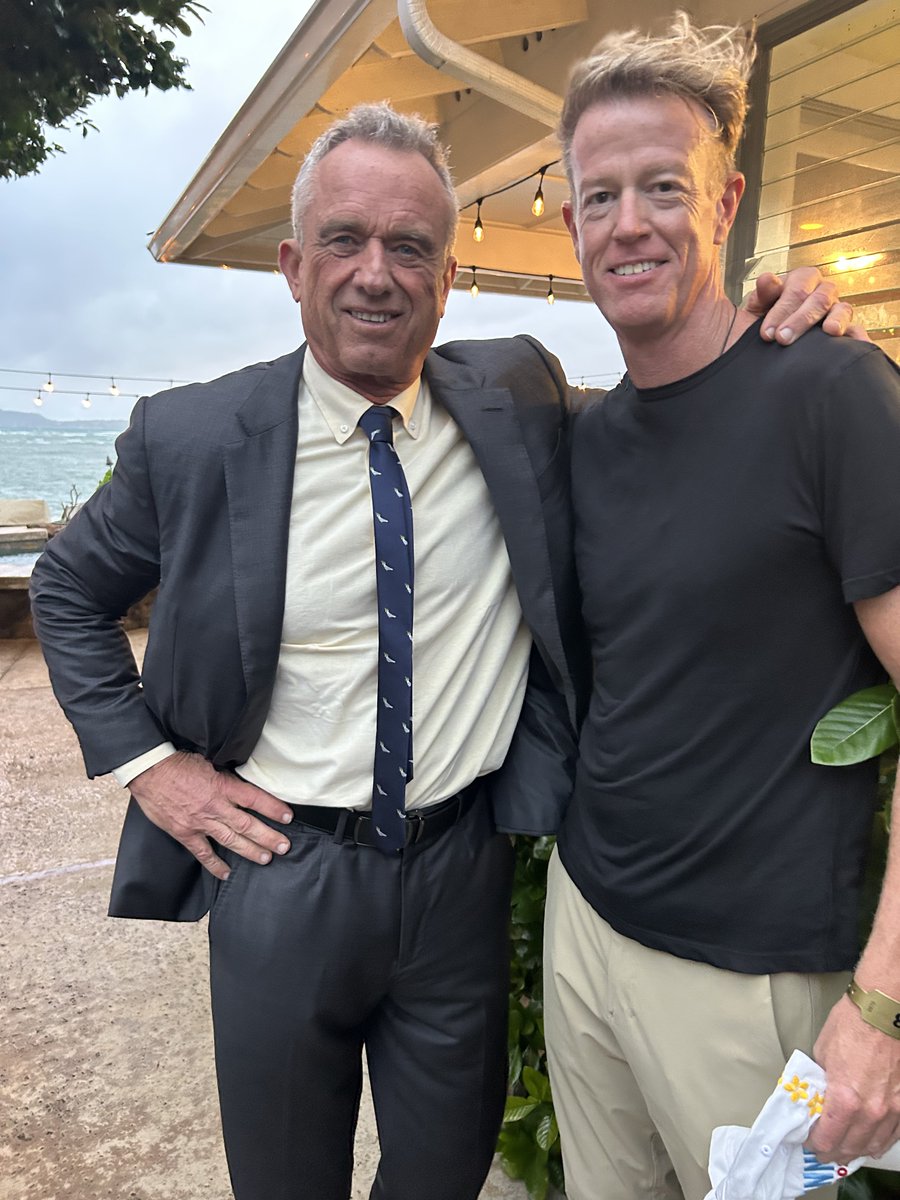 With <a href="/RobertKennedyJr/">Robert F. Kennedy Jr</a> in Honolulu last night at a fundraiser. Bobby talked primarily about the unholy marriage between mega corporations and the government. He touched upon the lockdowns &amp; mandates that destroyed small businesses and mandated Pharma profits under the color of