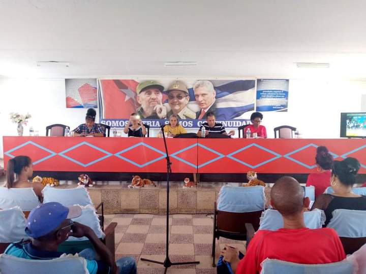 En horas de la tarde se realizó el balance de la dirección de deportes,educación física y recreación dónde se analizaron los principales problema y como darle solución en los momentos actuales .
#JagueyEnVictoria 
#MatancerosEnVictoria