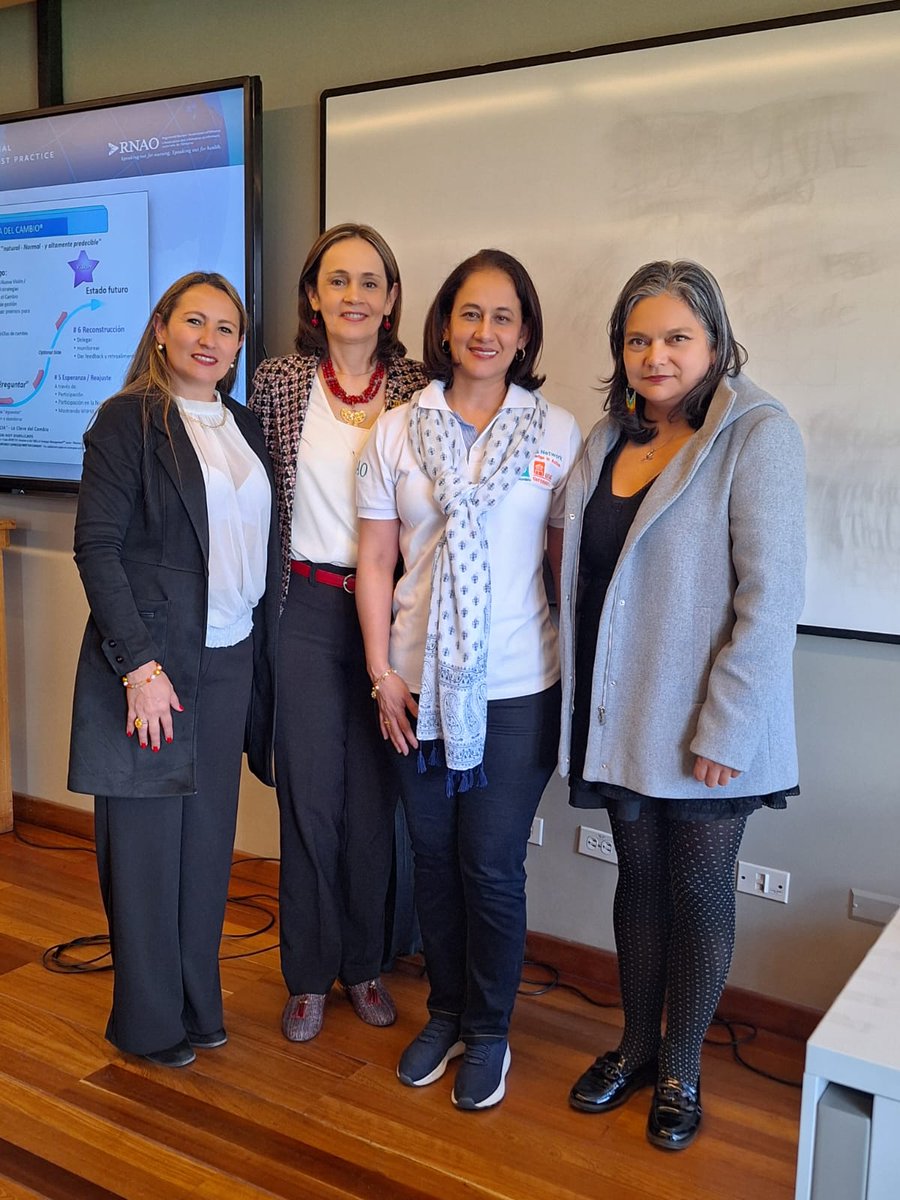 bpso_unab's tweet image. 🇨🇴Estamos felices como programa de Enfermería Unab @bpso_unab    liderando el proceso de acompañamiento en la  implementación de las guías de buenas prácticas clínicas de enfermería @rnao  al programa de enfermería de la Universidad Juan N. Corpas @FujncRnao  

#orgullounab 🇨🇴