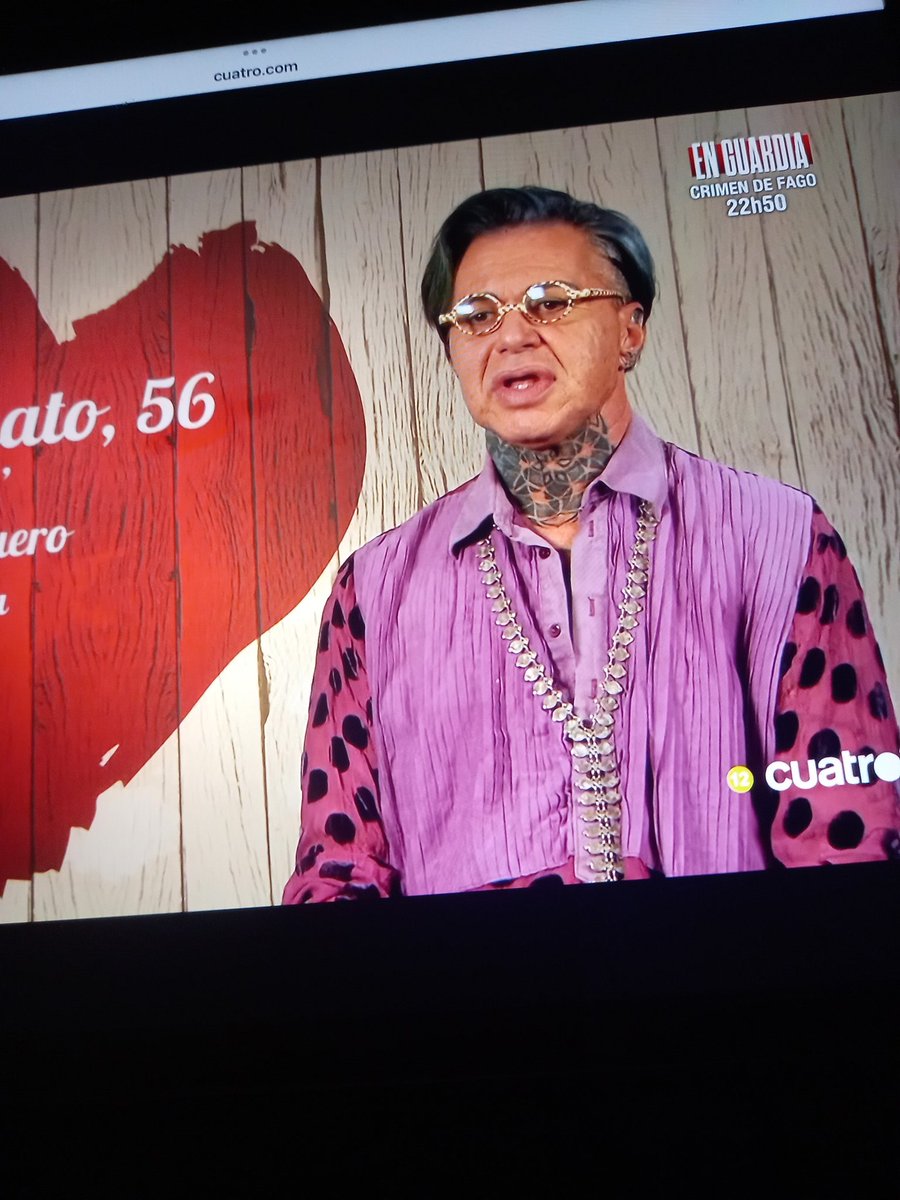 rincondepazz's tweet photo. 56 años de que si parece que tiene 80 como mínimo #FirstDates17E https://t.co/NnXGqQB8pS