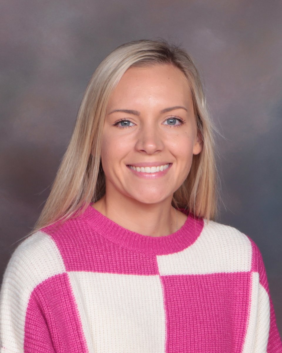 HPCSTORM's tweet image. In honor of I ❤️ Public Schools Day, two #HPCStorm Junior High Journalism students wrote about their favorite teacher, Mrs. Brittany Klingsporn!
#ILovePublicSchools #RootedNE #GrownforSuccess