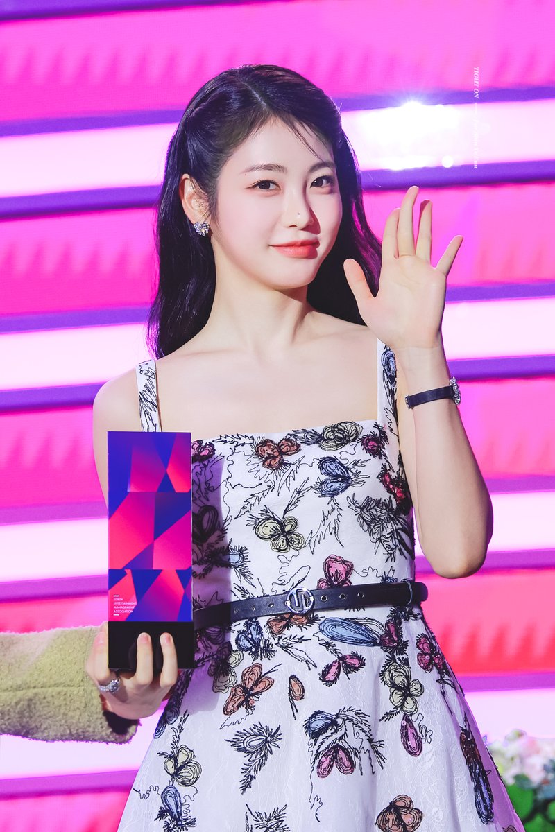 231230  #신예은 #ShinYeEun  #HAPPYYEEUNDAY