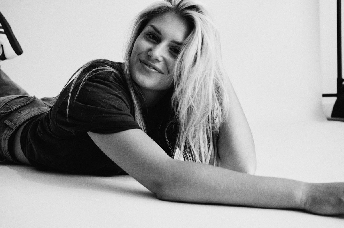 Natalie Sharp tweet media