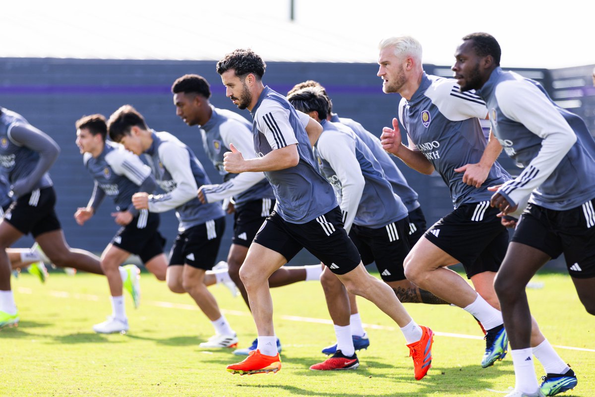 Beep…..Beep… 🥵 🦁💜💪🏼 VAMOS!!!