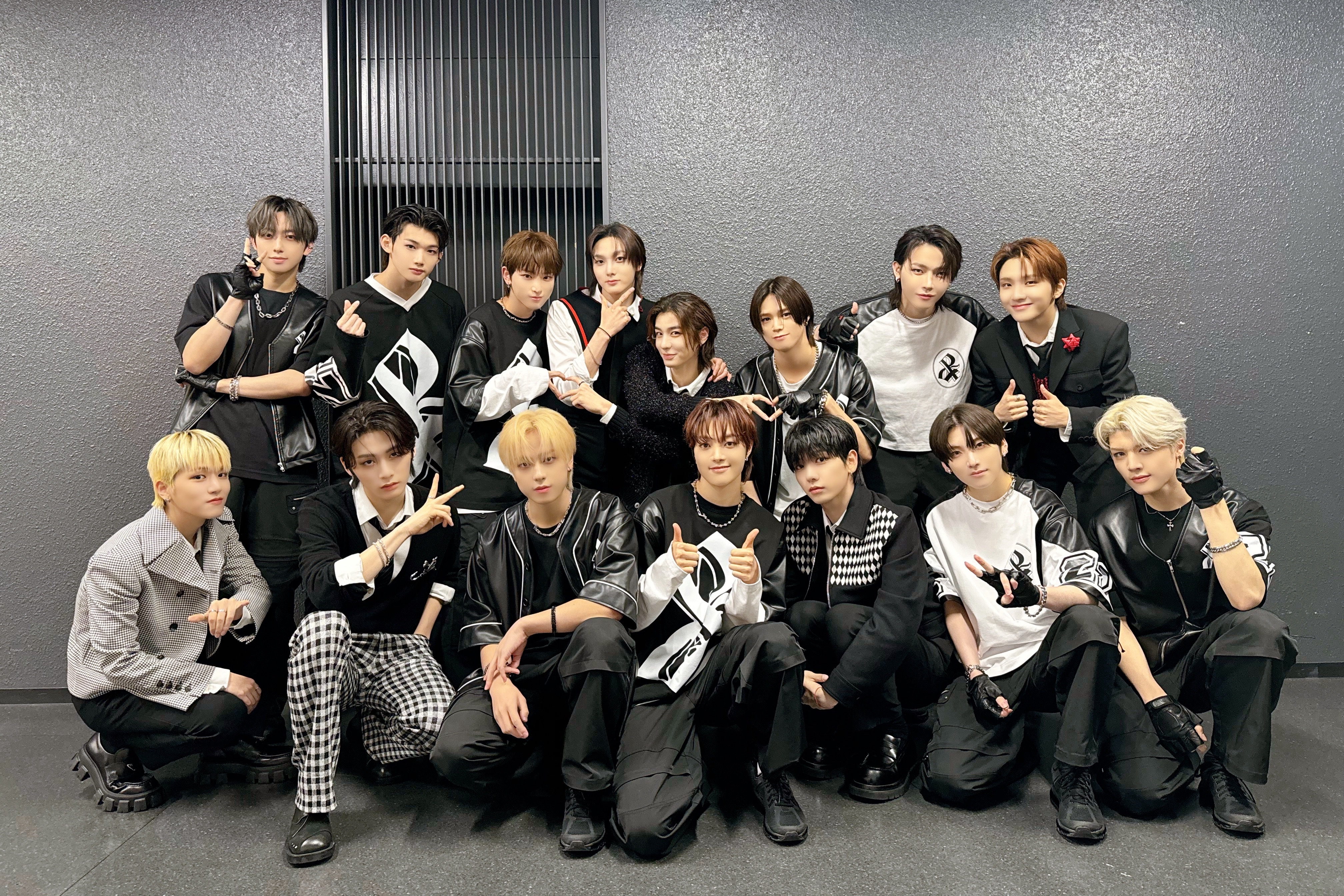 TXT シリアルナンバー 3枚 シリアル tomorrow x togetherの通販