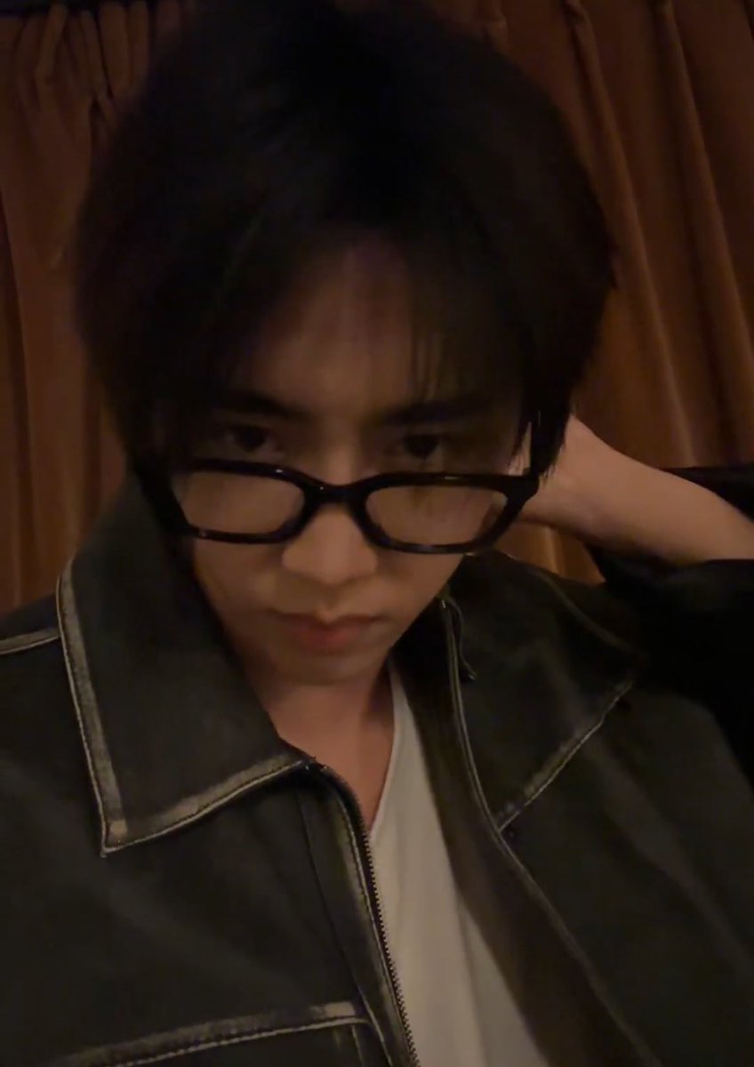 DforQ's tweet photo. SUNWOO https://t.co/40XnuvW23g