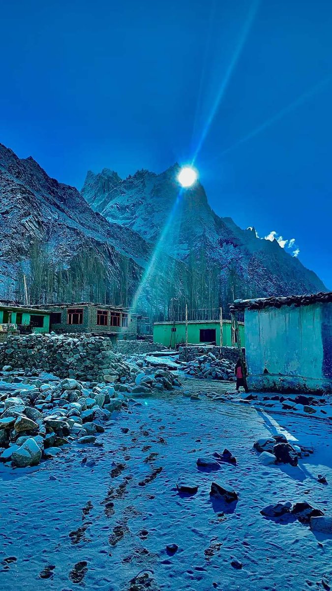 mzamin5646's tweet image. Start new day Good morning🌄 to all X users of the world.
#xusers #Everyone #worldstar #ImranKhanPTI #SamsungUnpacked #ป้าบัวผัน #LoveIslandAllStars #kohlantarp #jjk248 #bigbrothernlbe #NFFC #RohitSharma #bcstorm #Pakistan #NaturalBeauty #Hitman #ViratKohli