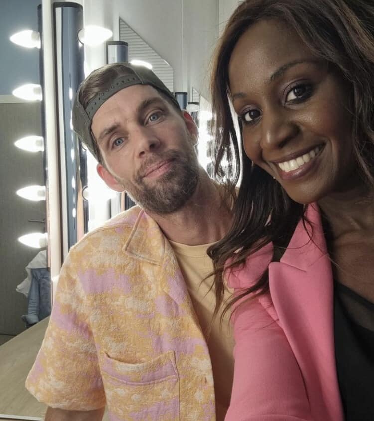 Interracial Dating tweet media