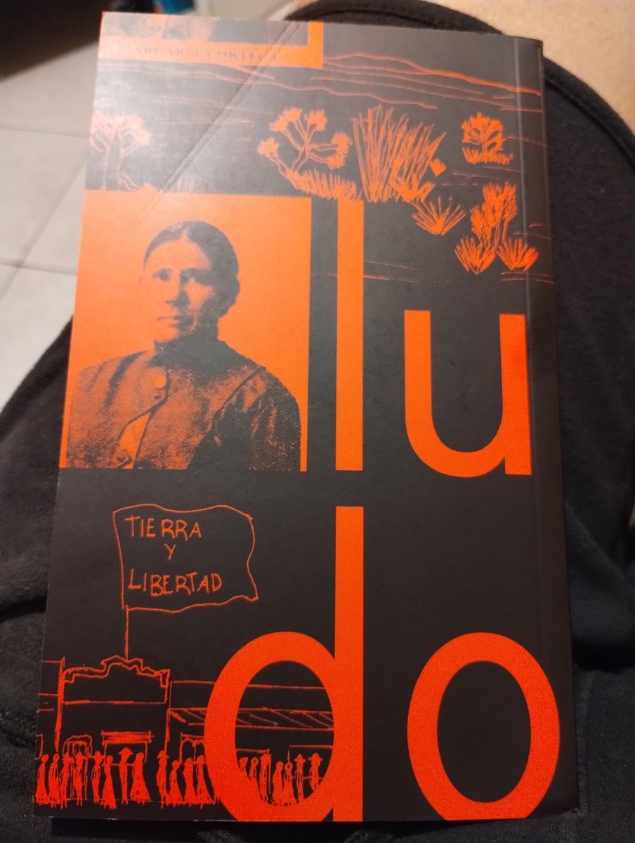acacio1871's tweet photo. Por várias impossibilidade minhas, esse livro da @tendadelivros demorou a chegar na minha mão. Mas veio quando tinha que vir. Edição lindíssima, impecável. Conteúdo melhor ainda. Obrigado. https://t.co/Ae4t13o0VH