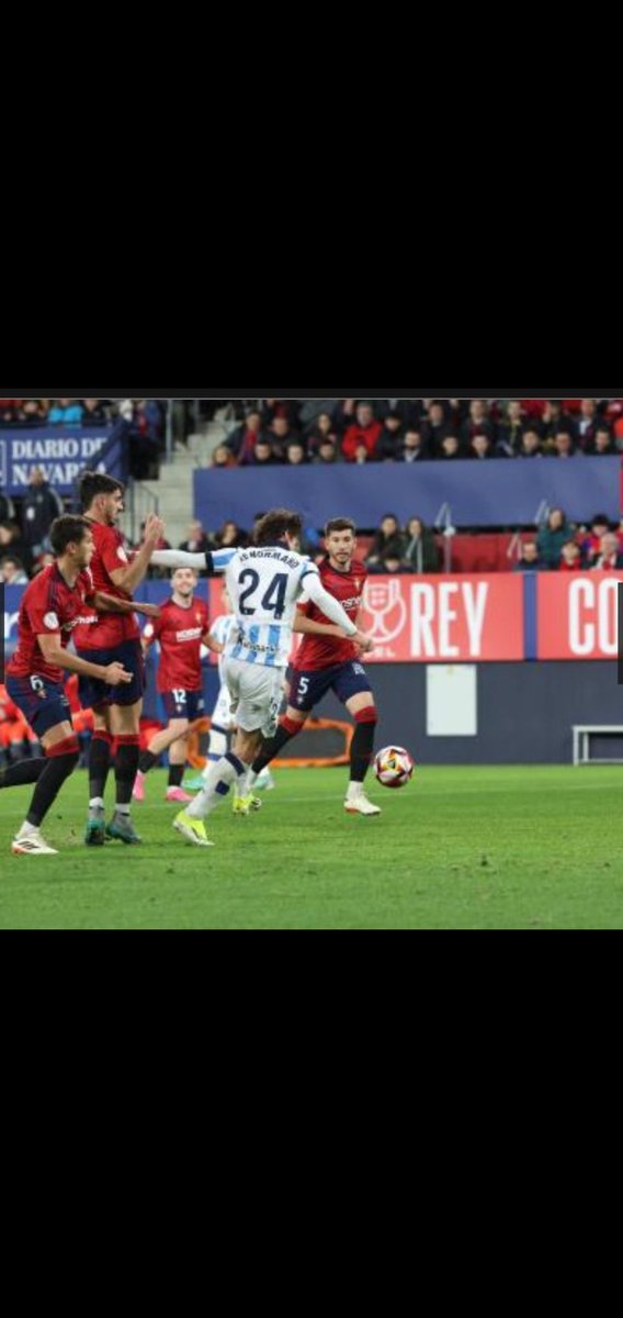 cromosasuna's tweet photo. Otro robo más...y aquí no pasa nada. Hernández Hernández, Pulido Santana, el criterio y demás patrañas ... https://t.co/mG5id1YGAD