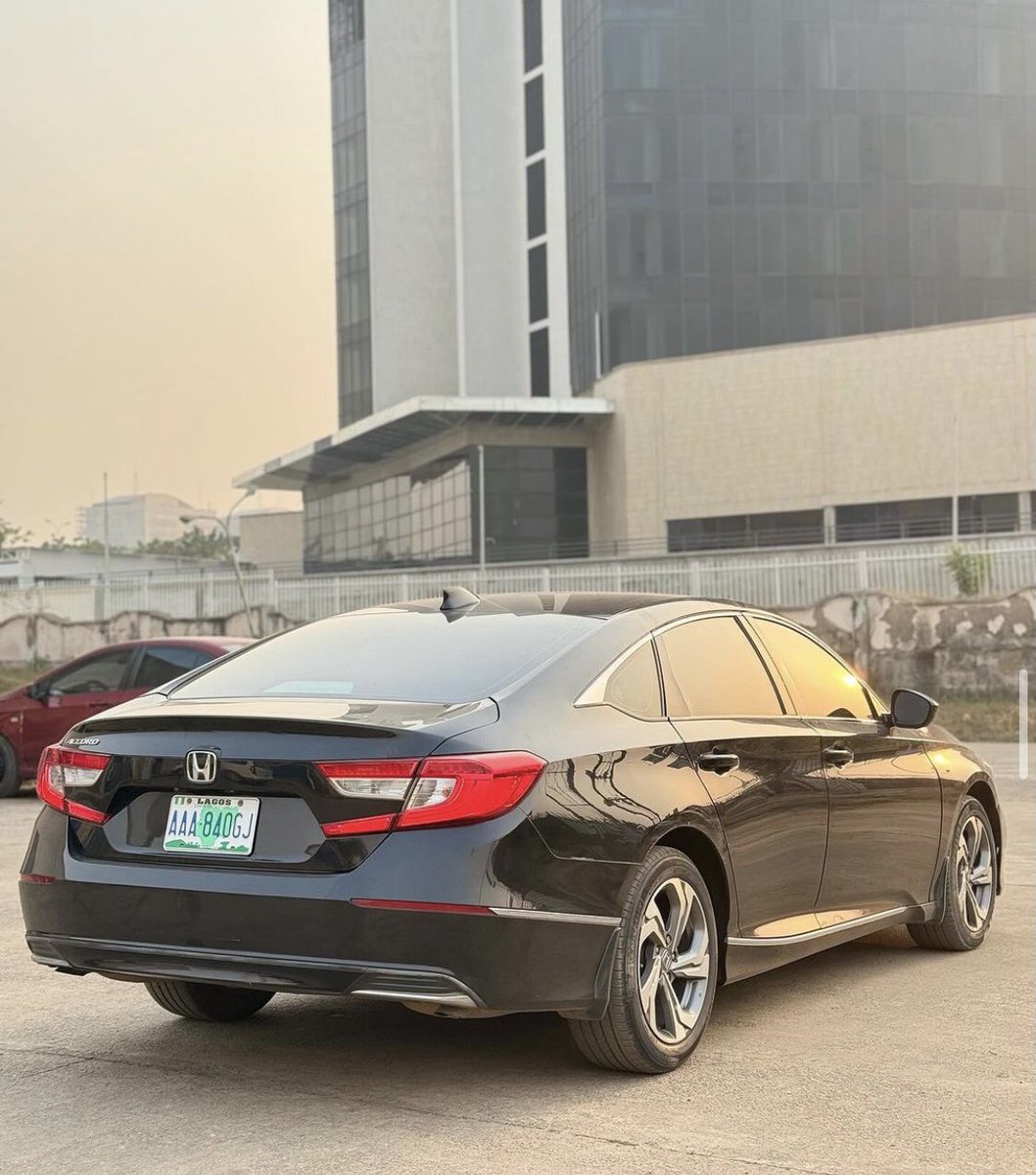 Automall_ng's tweet photo. Extremely clean Honda Accord sports
2018 model
Price:15.5m
Duty: paid
Location: Abuja
#1USD #Bashir #Bashirahmed
@aisha_yaGuda @A__yabo @el_uthmaan @RahmahMlm @hayateey1 @Waspapping_ @the_scholar1 @___Bils @Mvnaaa___ @HMujeili @abujarides @_hafsat_paki Retweet 🙏 https://t.co/azkU9OAQjF