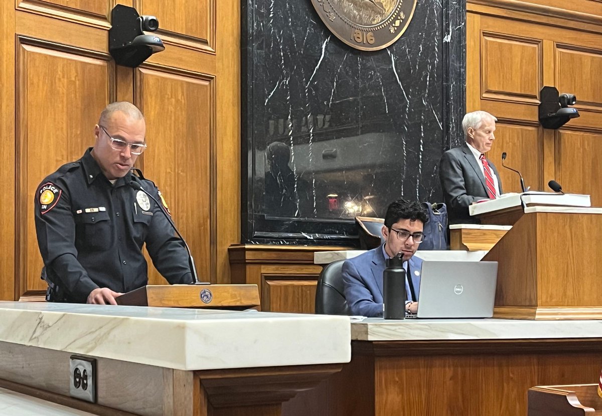 Thank you to IN State Representative Michelle Davis for giving CGPD Chief Ray Jackson the opportunity to testify today before the House Education Committee in support of HB 1104. This bill would allow school police officers to join the state’s 1977 pension plan.