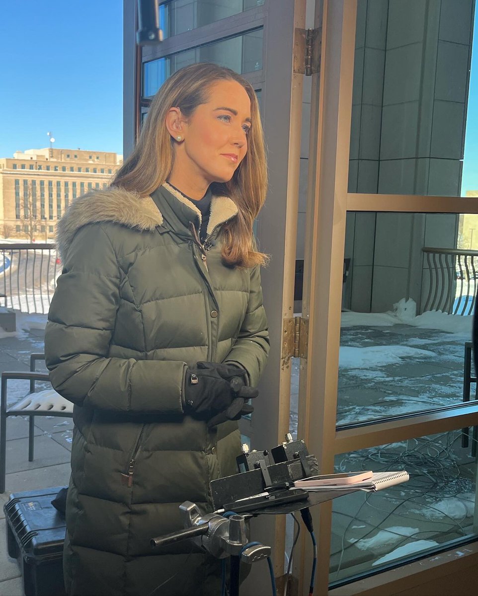 JuliaBenbrook's tweet photo. Iowa caucus coverage. ✅ Next up : New Hampshire. #CNN #Newsource https://t.co/XQ7QU67EZo