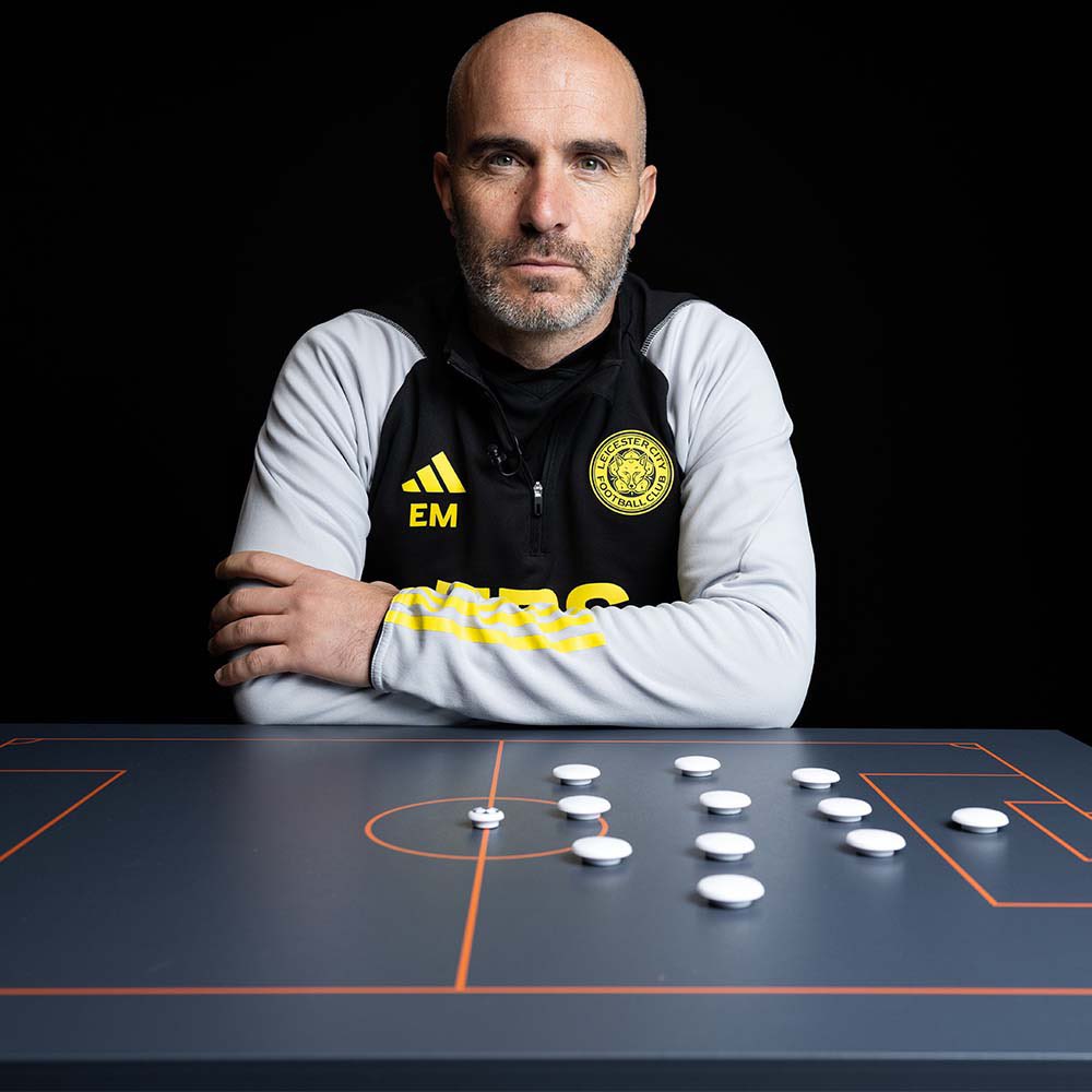 cockerill_adam's tweet photo. After being appointed in the summer, Enzo Maresca’s Leicester City have taken the Championship by storm, sitting top of the league 10 points clear of 3rd.
The Italians style of play is one unheard of in the league, and below I’ll be explaining his style of play🦊👇 https://t.co/EJDKfaZf6r