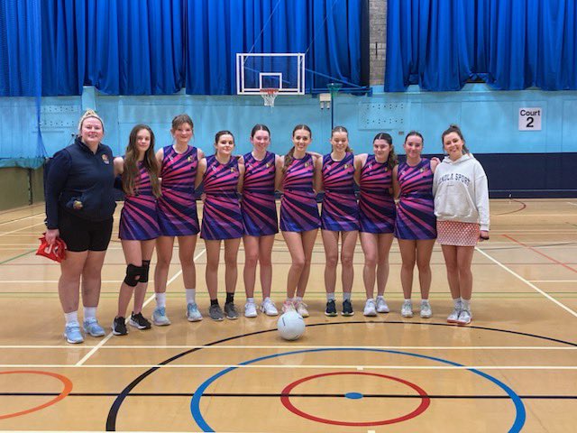 Eliz_CollSport's tweet image. 🎉History made🎉

EC 1st team netballers have had their first ever win beating SNC Pula Green 36-25 with Yr 9 Holly shooting 30 goals! 

POM - Tabby D

Miss Merrien &amp;amp; Mrs Lihou have seen huge amounts of courage &amp;amp; effort over the last 5 months to keep preserving.

Well done all!🏐