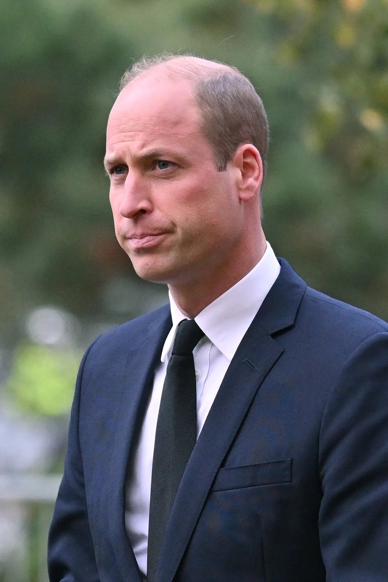 I wonder if Hazbeen called Prince William during this challenging time while his wife is recovering from major surgery. Or, more to the point, I wonder if MeghaNut allowed him to reach out to his family.

#PrincessofWales 
#PrincessCatherine
#MeghanMarkleisToxic