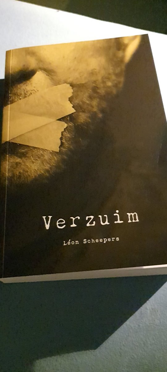 Net een boekvoorstelling bijgewoond van homeopathisch huisarts Léon Scheepers. Na zijn eerste boek "Lijfwacht' verschijnt nu "Verzuim, nachtmerrie van het dominante denken tijdens covid19"