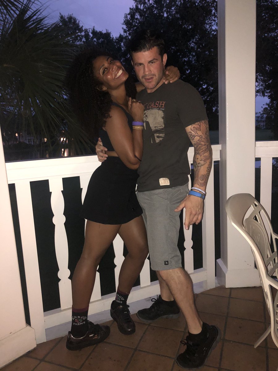 breatheinwithD's tweet image. Throwback Swirl #vanillachocolate