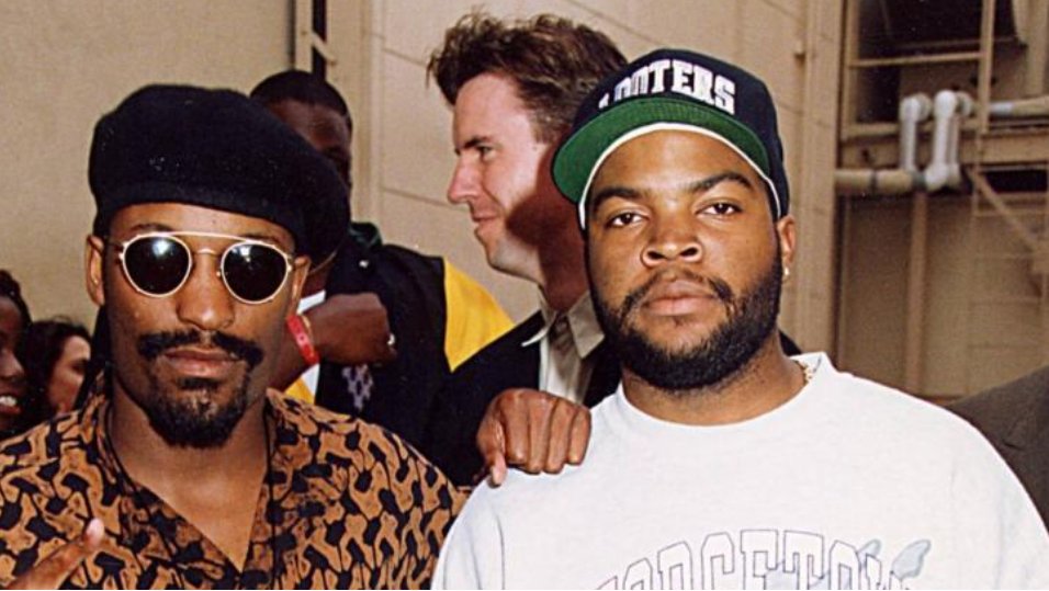 While trying to book N.W.A on “The Arsenio Hall Show,” an intern goes up to @icecube and tells him, “I’m a junior at the USC film school and I’m writing this movie. When I graduate I’m going to put you in it.” Ice Cube listens to John Singleton talk, but after that night, he…