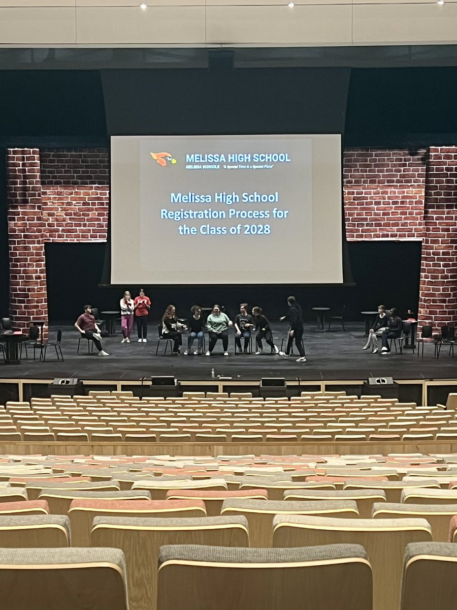 MHSCounselors4's tweet image. Theater students 🎭sneaking in some more rehearsal time before we start our Academic Expo 8th grade parent meeting in the MAC! Hope to see you tonight, #Classof2028 !  #MHSRiseandShine #AcademicExpo #registrationprocess #planahead