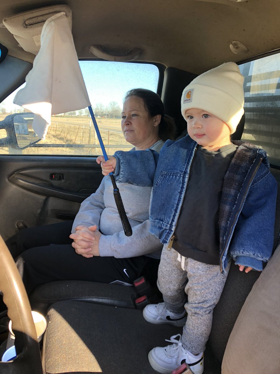 GordonCattle's tweet photo. Had my best hand helping me feed this morning.  Colbie Jo absolutely loves to feed the calves.  If i could only get the other one to get out https://t.co/u5E12UTmE1