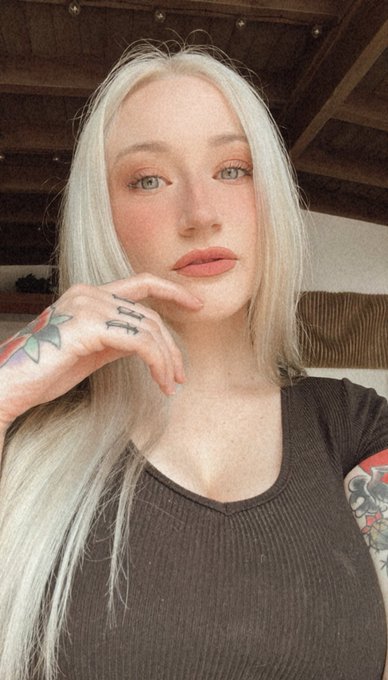 😈💀🖤 https://t.co/gd9F3cQHO1