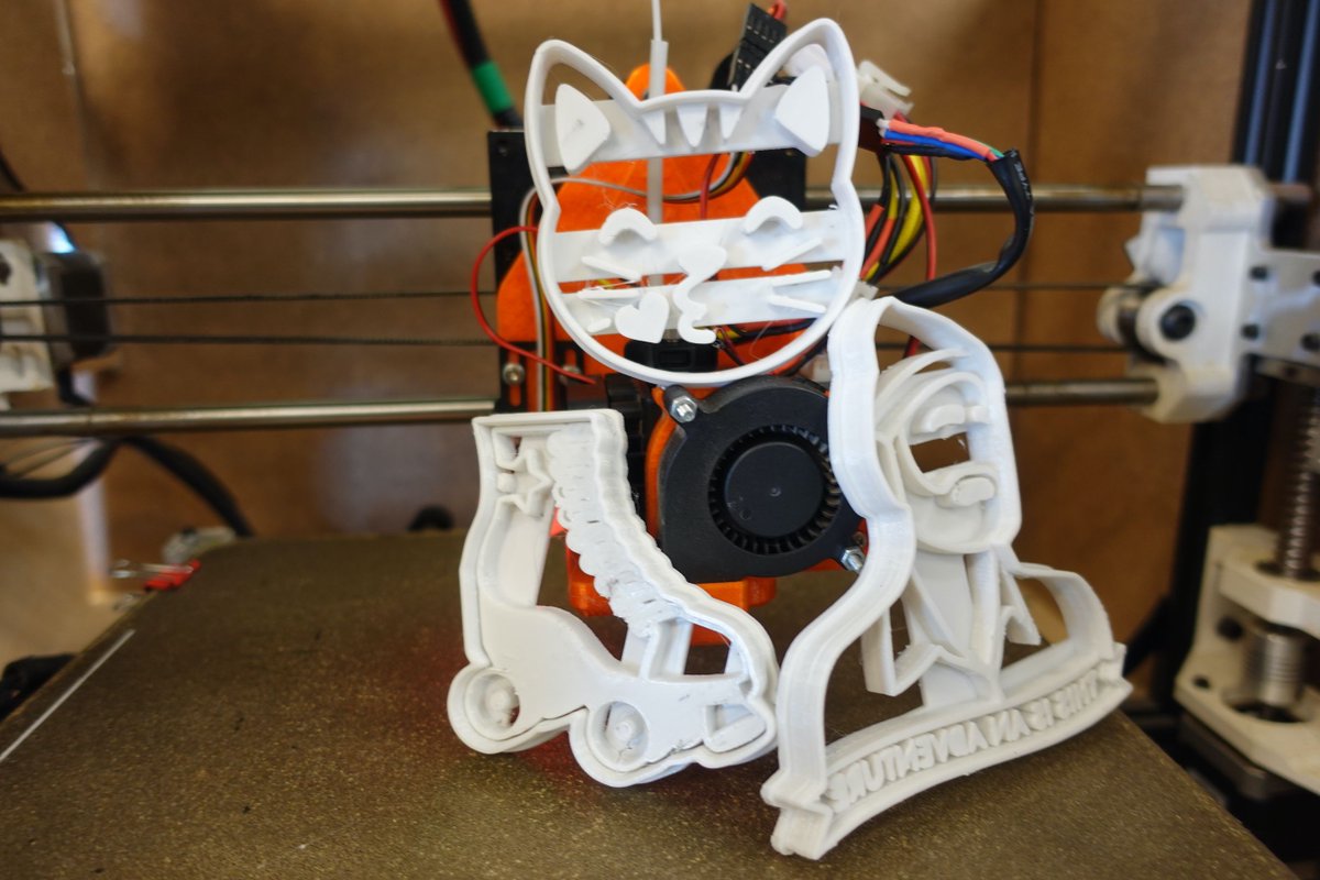 The cookie cutters from our adults intro to 3D printing came out great! If you're interested watch our adults class page (bit.ly/3UYQIVJ) or join our email list (bit.ly/48OZaNC ) to find out when the next session will be!