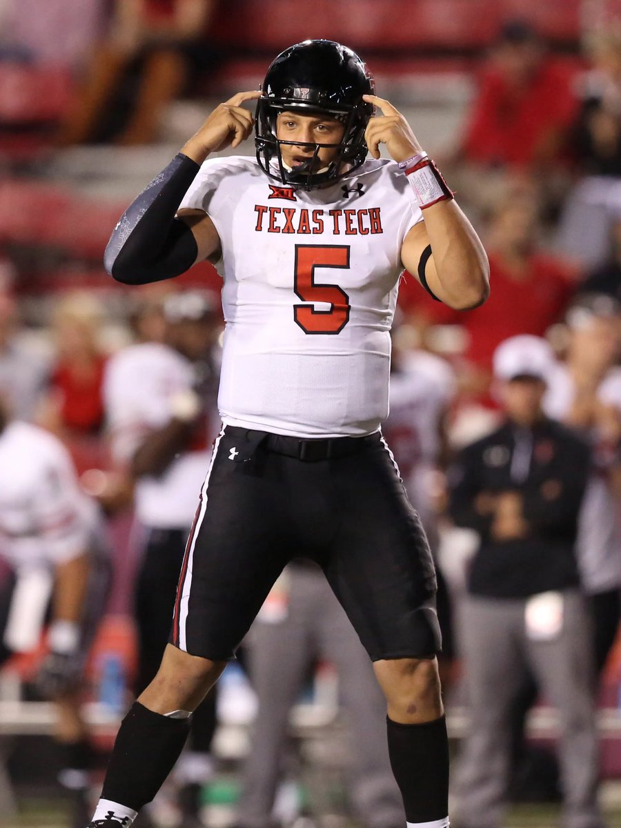 AGTG! After a great conversation with @TTUKirkBryant I am blessed to announce my first Division 1 offer to Texas Tech University #WreckEm @ZKittley @DVFootballOFOD @ContrerasDVOFOD